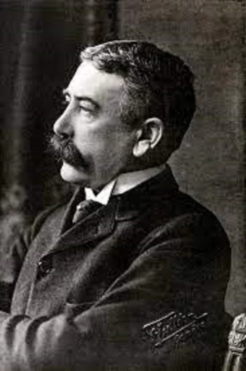 Ferdinand-de-Saussure-483x728