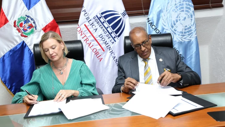 Firman acuerdo de cooperación para la prestación de servicios de desarrollo