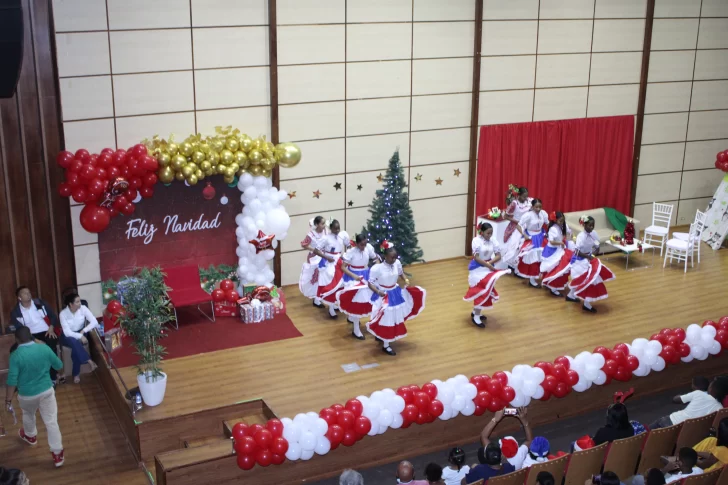 Biblioteca Nacional celebra tradicional evento “La Magia de la Navidad”