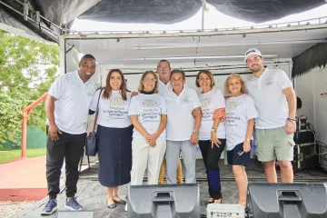 La Fundación Dr. Gabriel Serrano Sanmiguel celebra la Navidad con los niños de Bayahíbe