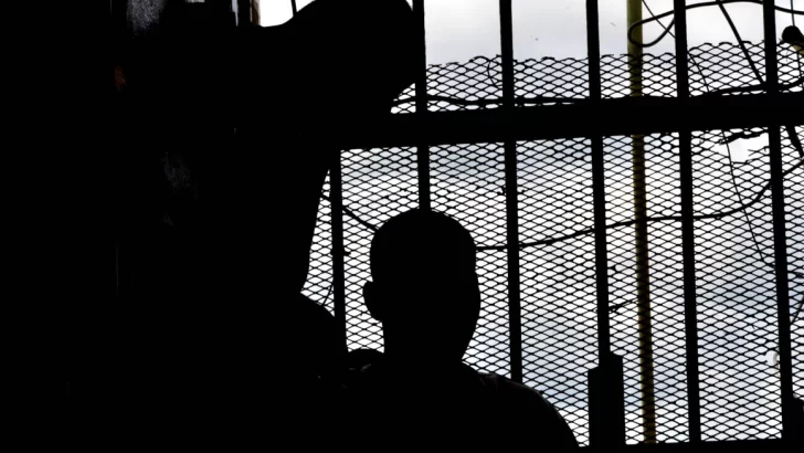Tribunal de Samaná impone 5 años de prisión a hombre que golpeó a su padre