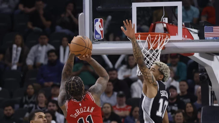 Los Pistons y los Spurs siguen en caída libre