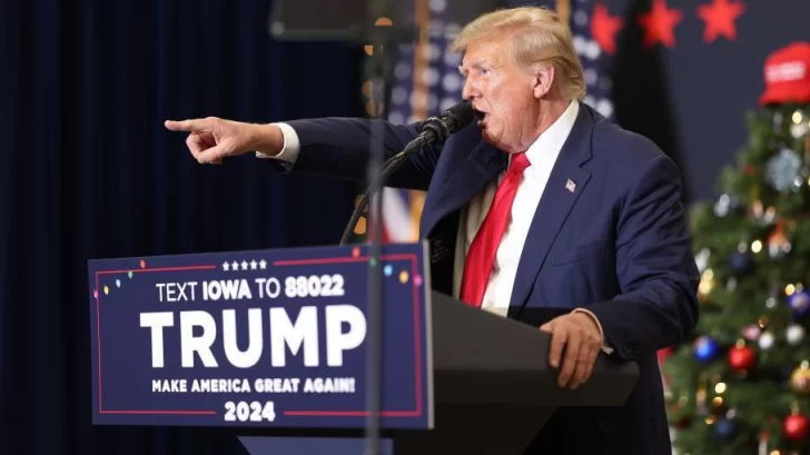 Qué es la 'sección 3″ de la enmienda 14 de la Constitución de EE.UU. que podría descalificar a Trump de la carrera presidencial