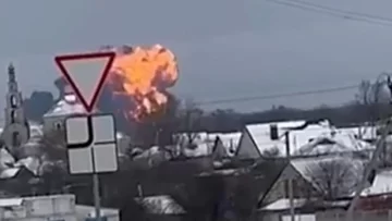 Un avión militar ruso se estrella con 65 prisioneros ucranianos a bordo y no hay sobrevivientes indica Moscú