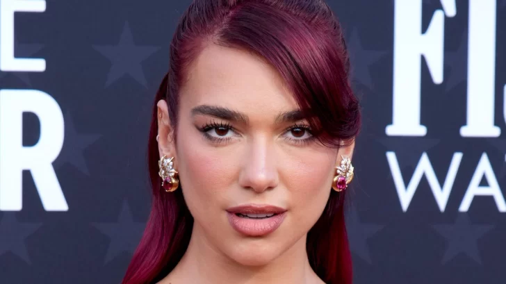 Dua Lipa: 'El público no quiere que tengas una voz política, no quiere que seas inteligente'