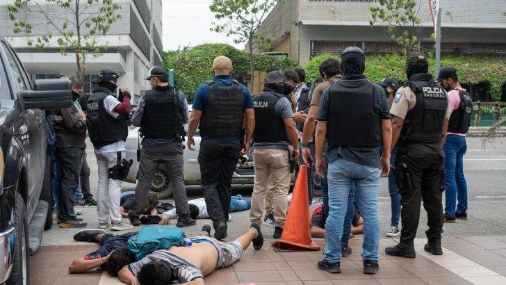 Abinader rechaza actos de violencia delictiva en Ecuador