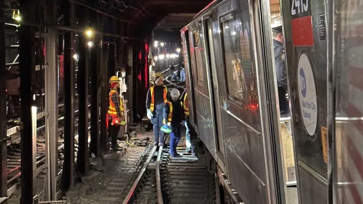 24 heridos leves en choque de trenes en Nueva York