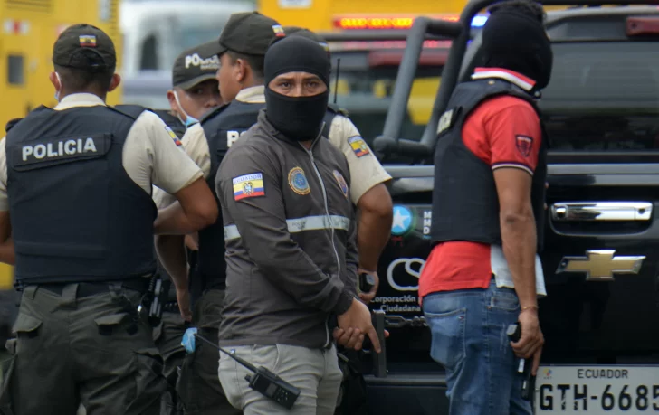 Ecuador declara 'conflicto armado interno' y ordena 'neutralizar' al narco