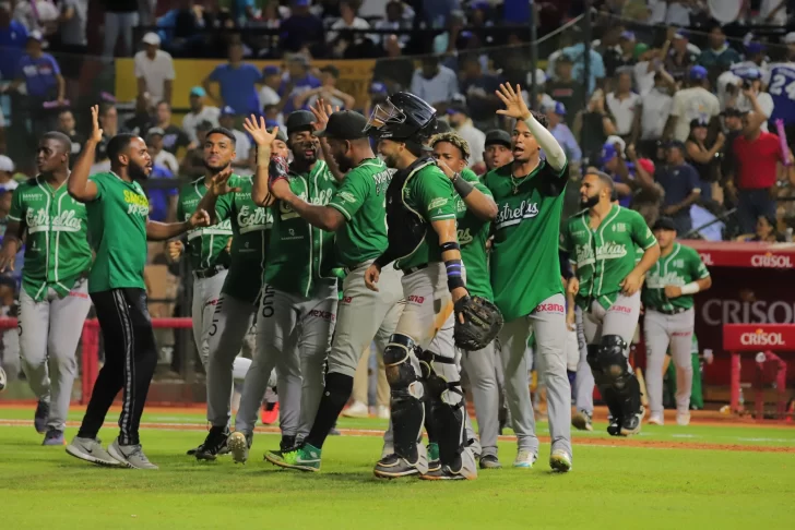 El cubano José Barrero pone a brillar a las Estrellas en el Quisqueya