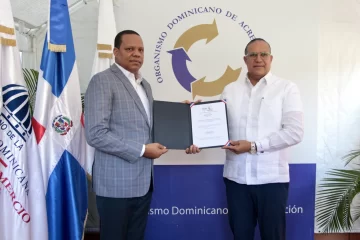 Pro Consumidor obtiene certificado de acreditación en etiquetado de alimentos envasados