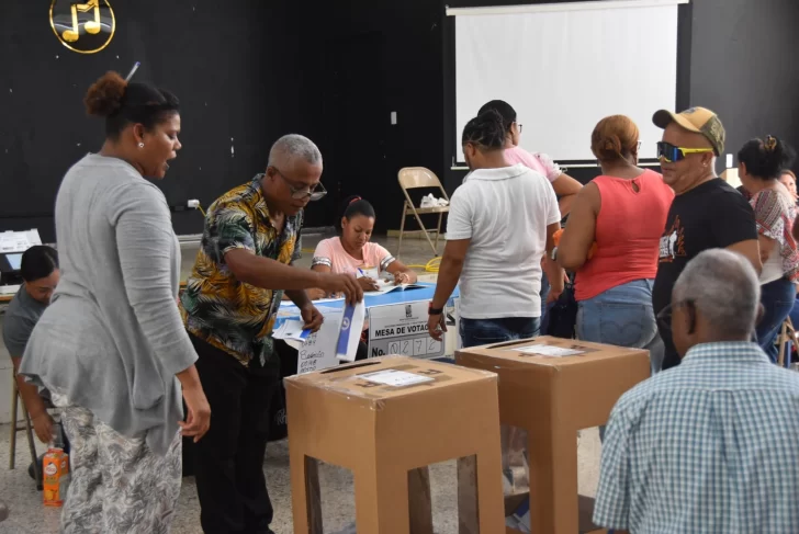 ¿Conocen los dominicanos a los candidatos a regidores de estas elecciones municipales?