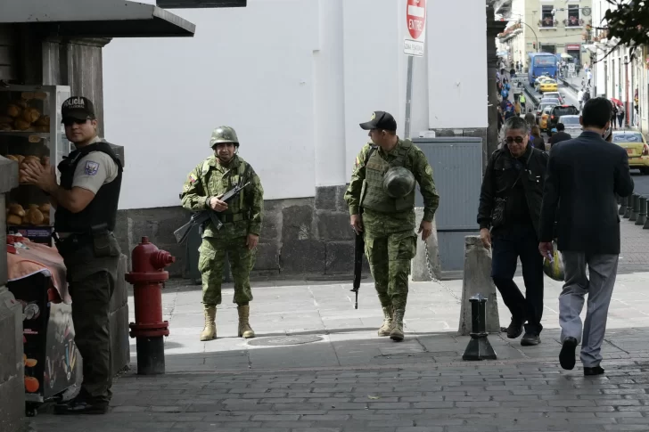 Más de 2.700 detenidos en Ecuador en 13 días de 'conflicto armado interno' contra mafias