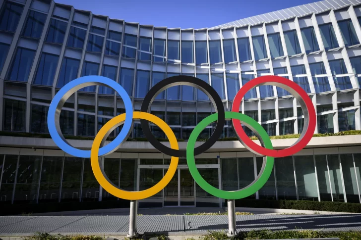 Advierten a deportistas olímpicos que suben a redes fotos y vídeos