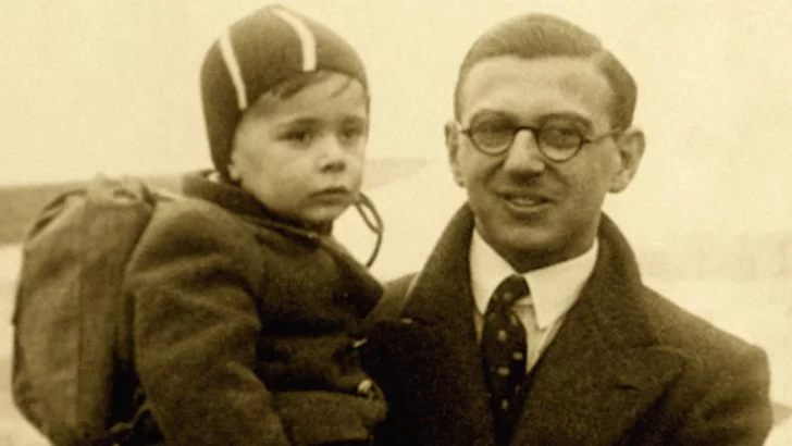 Nicholas Winton, el empresario que salvó a casi 700 niños judíos de morir en el Holocausto sacándolos en tren de Checoslovaquia
