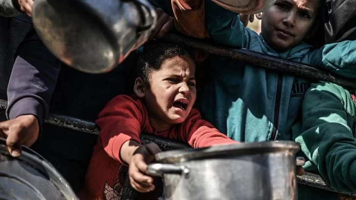'Israel está usando la comida como un arma de guerra contra la población palestina': Paula Gaviria, relatora de la ONU