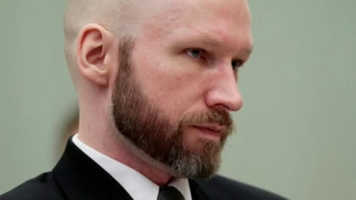 El neonazi noruego Anders Behring Breivik demanda al Estado