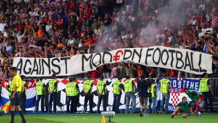 Clubes españoles lanzan iniciativa para acabar con odio en el fútbol