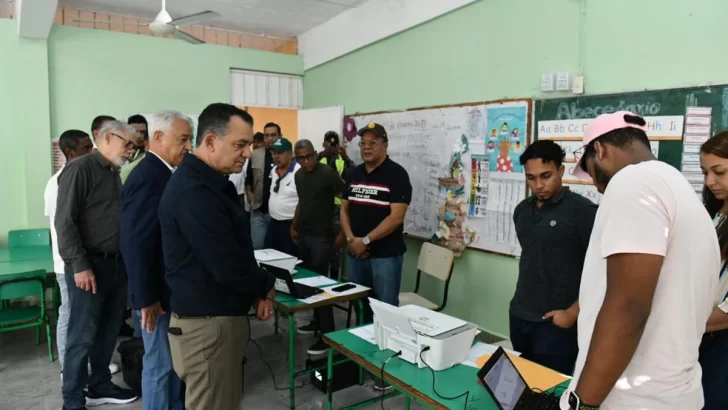 JCE realiza primera prueba del cómputo electoral de cara a elecciones municipales