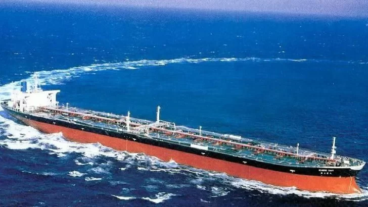 La asombrosa historia del Seawise Giant, el barco más grande jamás construido
