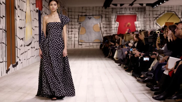 París capital de la moda femenina a partir del lunes