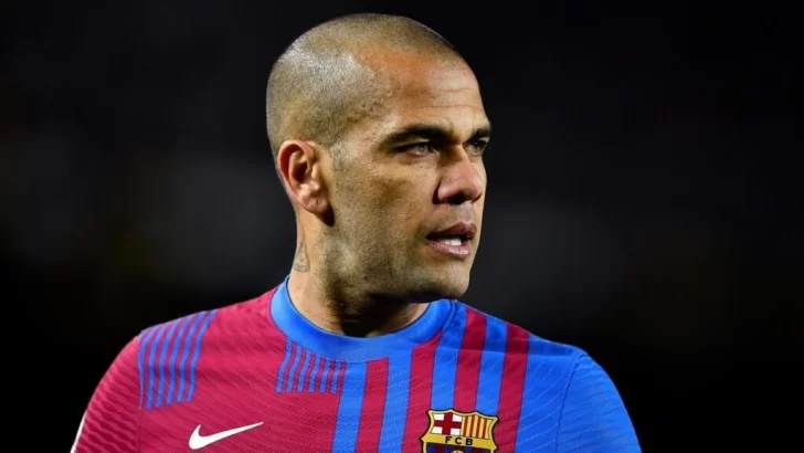 El futbolista Dani Alves, condenado en España a 4 años y medio de cárcel por violación