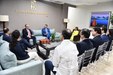 Pleno de la JCE recibe visita del Conep