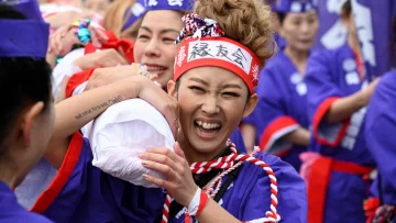 El milenario Festival del (casi) Desnudo de Japón en el que las mujeres participaron por primera vez
