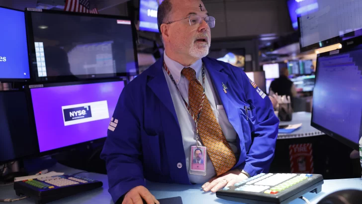 Wall Street cierra en verde tras una sesión animada por Nvidia