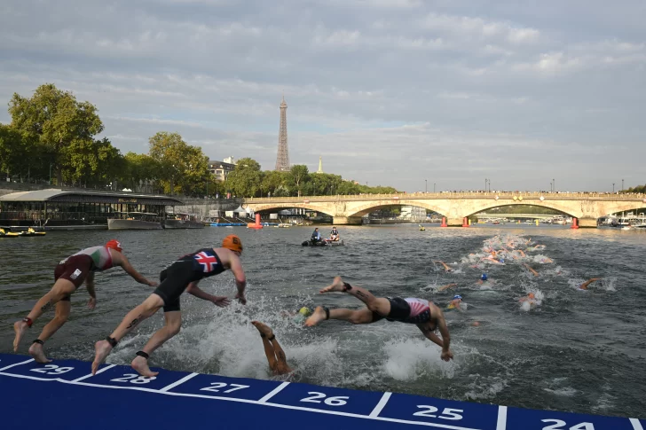 Nadar en el Sena, una batalla olímpica que todavía no está ganada