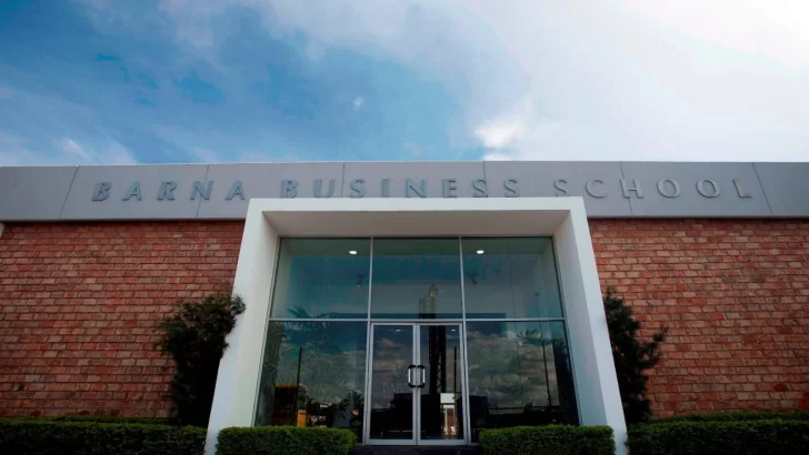 Barna Management School y Roger Williams University anuncian Licenciatura en Dirección Empresarial