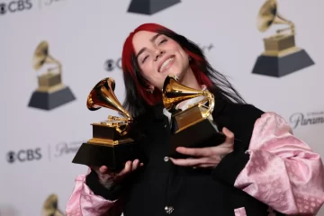 El-fenomeno-Barbie-tambien-llego-a-los-Grammy-de-la-mano-de-Billie-Eilish-728x485