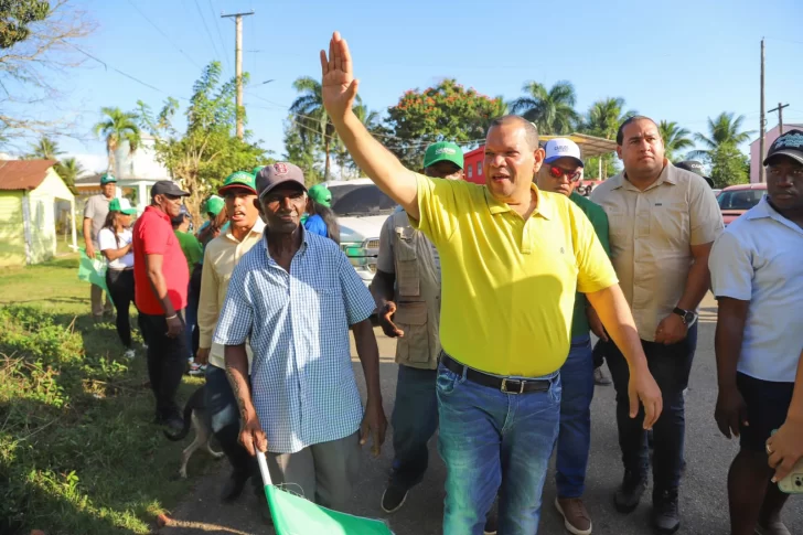 'El narco y el Gobierno se apoderan de Santo Domingo Norte', afirma el alcalde Carlos Guzmán