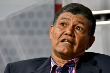Fuerza del Pueblo acusa al alcalde Francisco Peña de violar leyes y normas administrativas