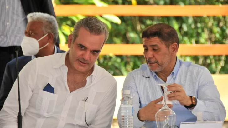 PC solicita al presidente Abinader suspender toda propaganda ilegal PC solicita al presidente Abinader suspender toda propaganda ilegal