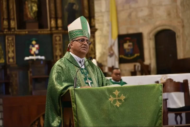 A la curia no le consta obispo Ángeles Fernández sea investigado por agresión sexual