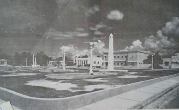 El generador, el acueducto y el muelle frente a la playa local representaron pilares del despegue nuevo Pedernales  antes de la fundación de la provincia el 1 de abril de 1958