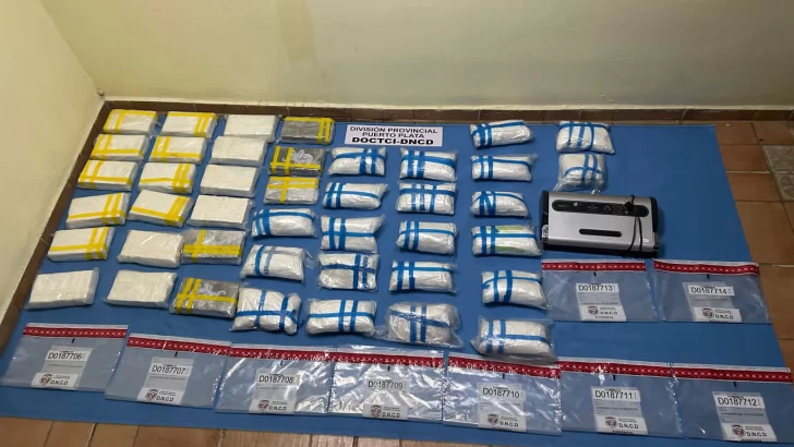 Incautan 41 paquetes de cocaína en Puerto Plata