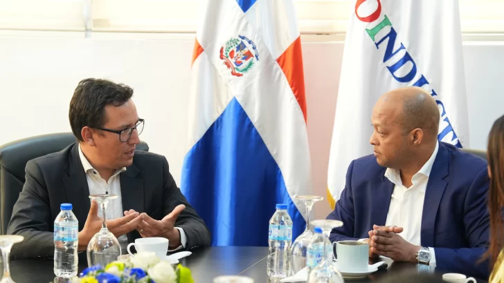 Delegación diplomática de Chile visita Proindustria