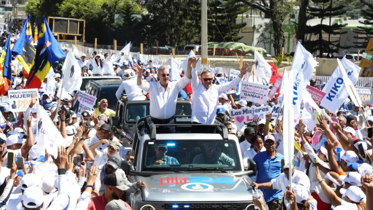 PRM se traslada a Duarte para recorrer la provincia en una caravana