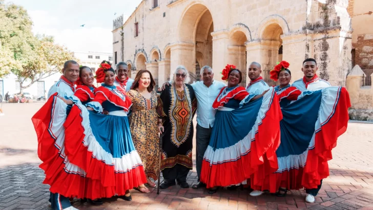 Alcaldía celebra el Día Nacional del Folclore en la Ciudad Colonial