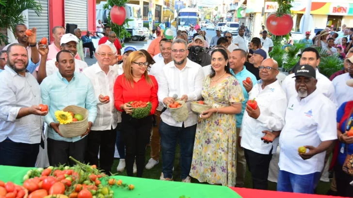 El 80% de la producción de tomate se cosecha en Azua