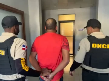 Se entrega 'el rey' por sus vínculos con el decomiso de 41 paquetes de droga