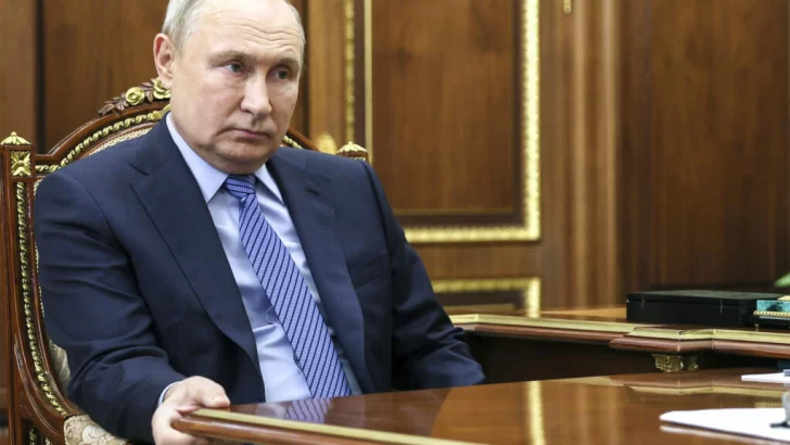 Los rusos votan en contra de Putin; el 74 % ya ejerció su derecho