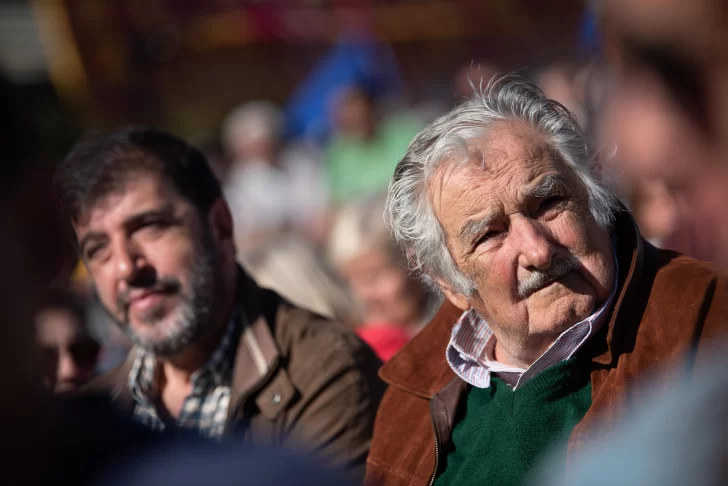 Mujica: Lo de Venezuela con chavismo 'no se puede llamar democracia'