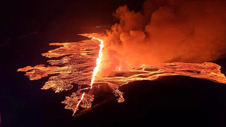 Baja la intensidad de la erupción volcánica en Islandia, la cuarta en cuatro meses