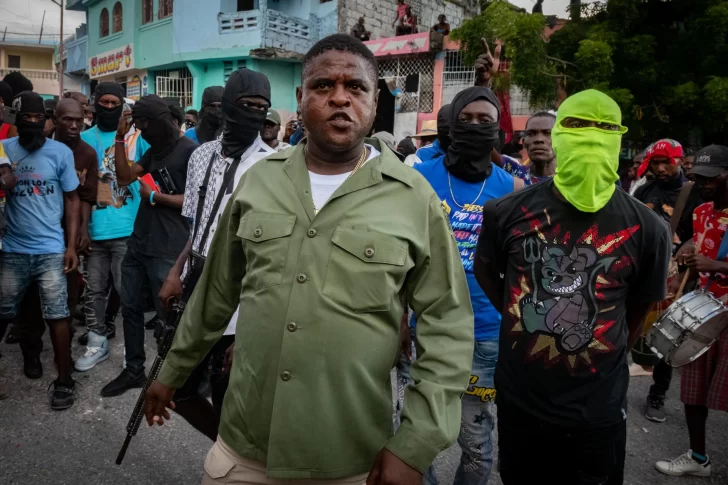 Crece la tensión en Haití y bandas listas a entrar en la cárcel y otras dependencias