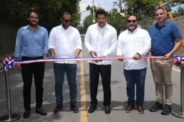 Ministerio de Turismo inaugura obra en Jarabacoa por RD$ 80 millones