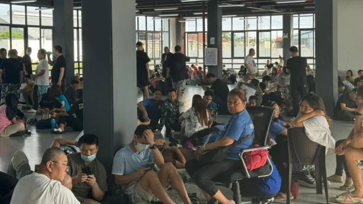Rescatan a más de 600 personas de un centro de 'estafas amorosas' en Filipinas