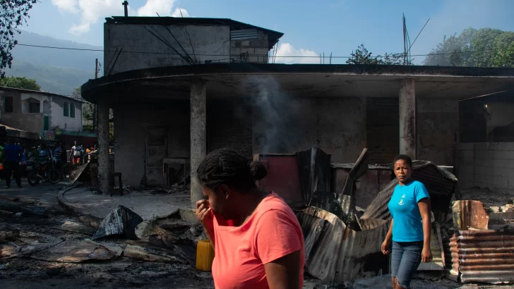 Haití, un punto muerto, a la espera de un Gobierno de transición