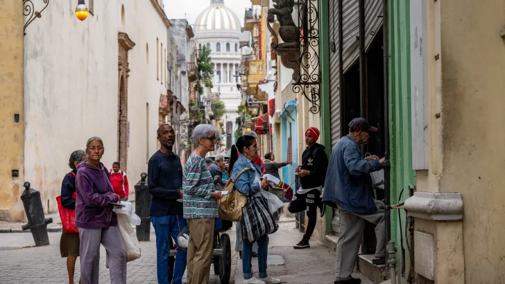 Dólares, euros, pesos y MLC: el rompecabezas de las monedas en Cuba